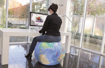 Wereldbol - Globe - Krukje Zitglobe met wereldkaart | Zitbal | Balance Planet